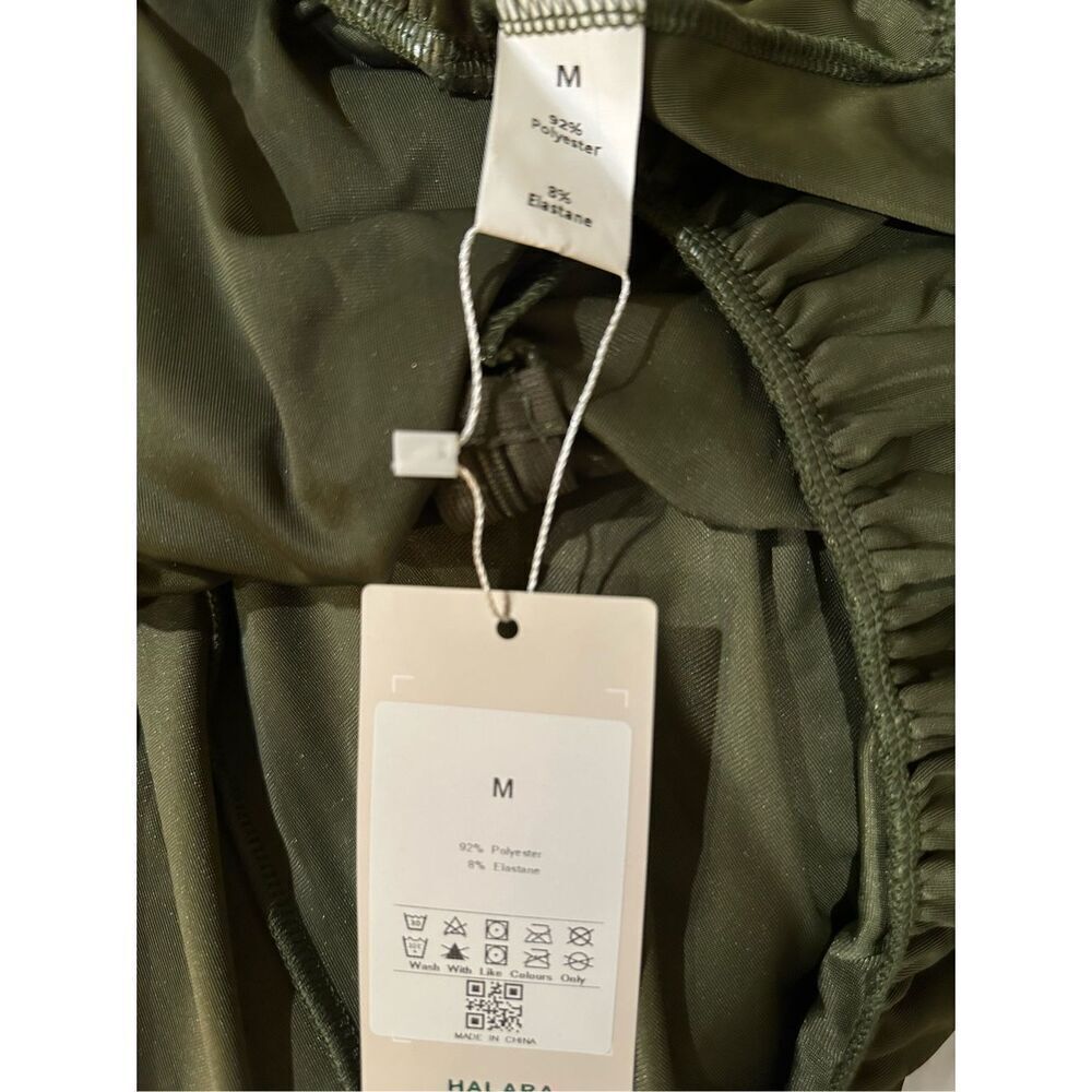 Size M Halara Everyday Deep V Neck Long Sleeve Ruffled Hem Velvet Mini Chill Par - Picture 5 of 7